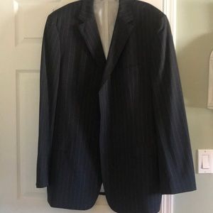 46L Hugo Boss Suit